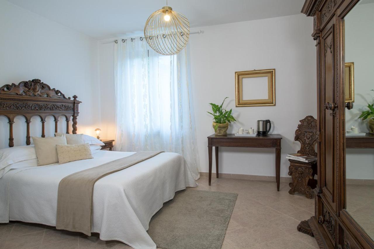 גאבי Albergo Al Castello מראה חיצוני תמונה
